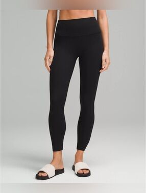 🆕🖤 Lululemon Align HR Pant Diamond 25” - Black